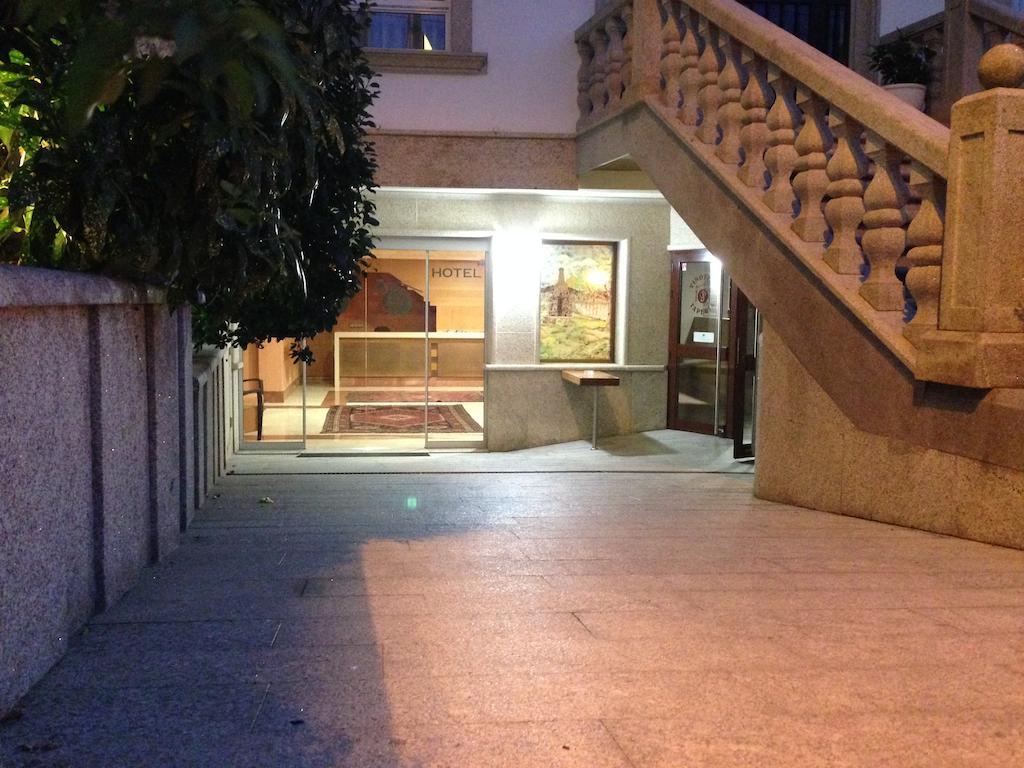 Hotel Casa Portuguesa Meano Exterior photo